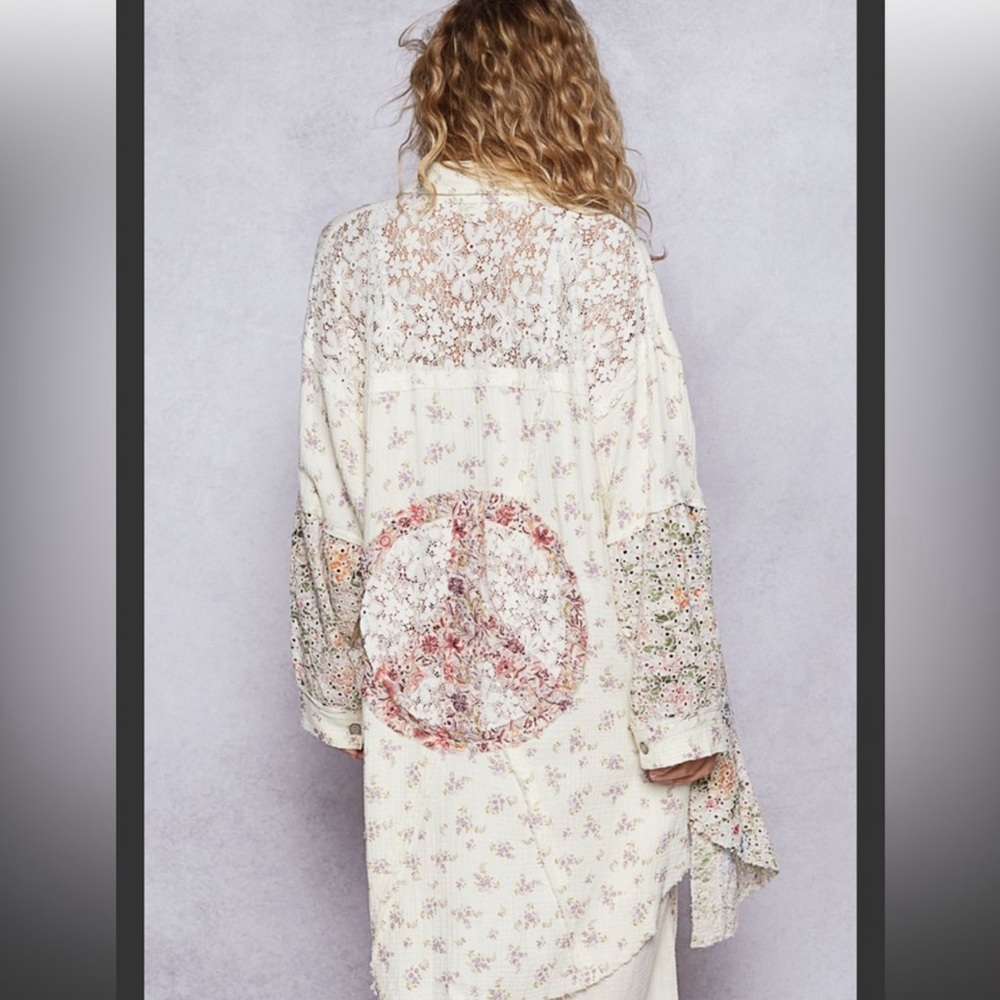 POL Floral Lace Shirt Jacket - Picture 2 of 9